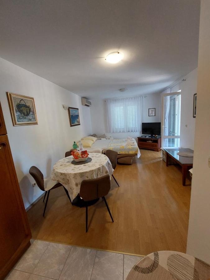Apartman Mira Makarska Exterior photo